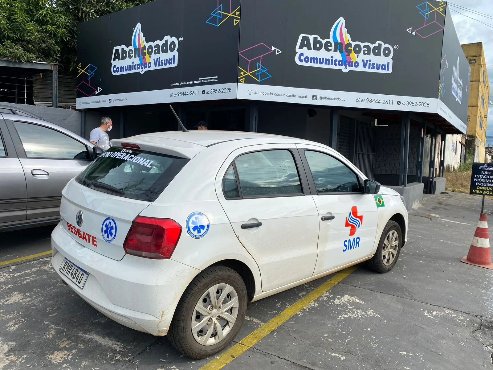 Imagem ilustrativa de Adesivagem automotiva