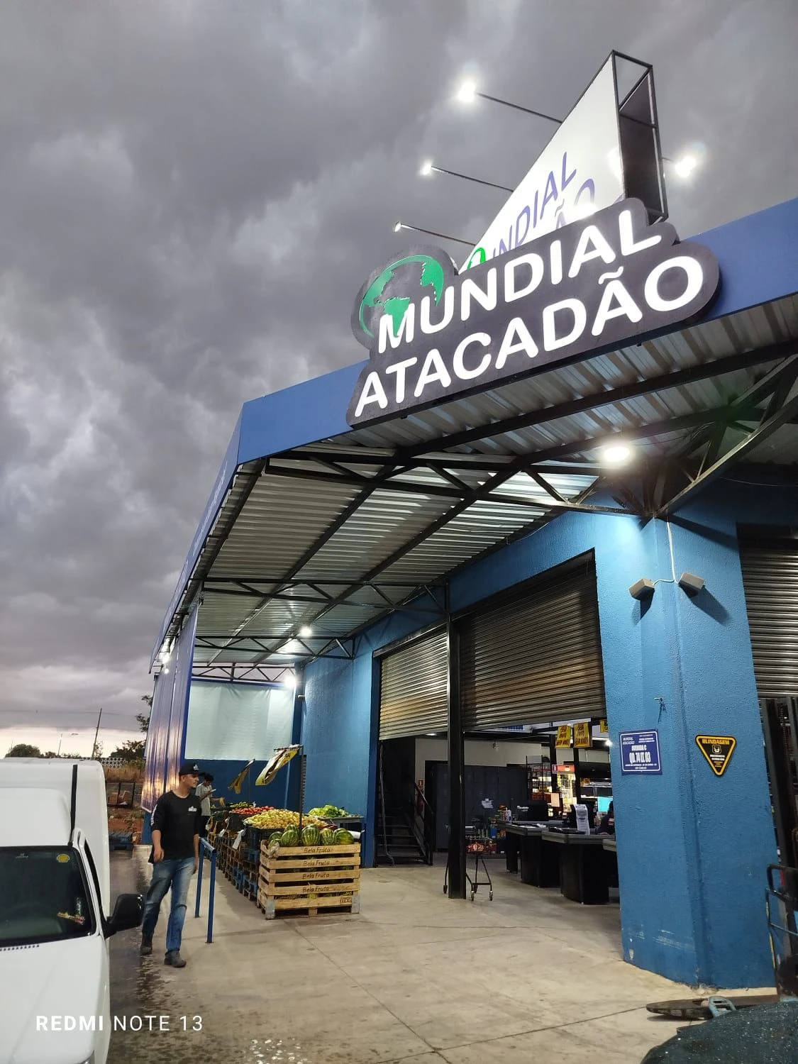 Projeto de fachada comercial